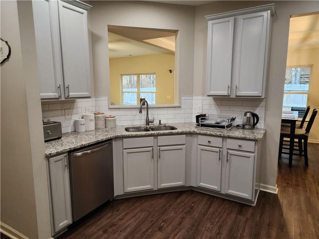 317 Alcovy Way - Photo 3 of 14