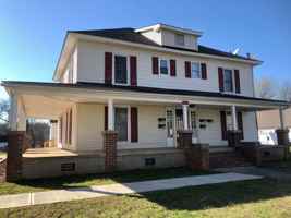 featured image of 223 E Glendale Ave