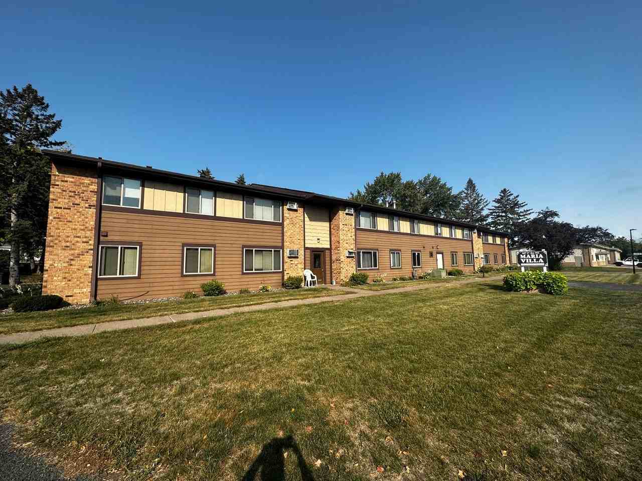 Image showcasing Multilevel Single Family Apartments - 607 1st Ave Ne, Buffalo, MN 55313 ...