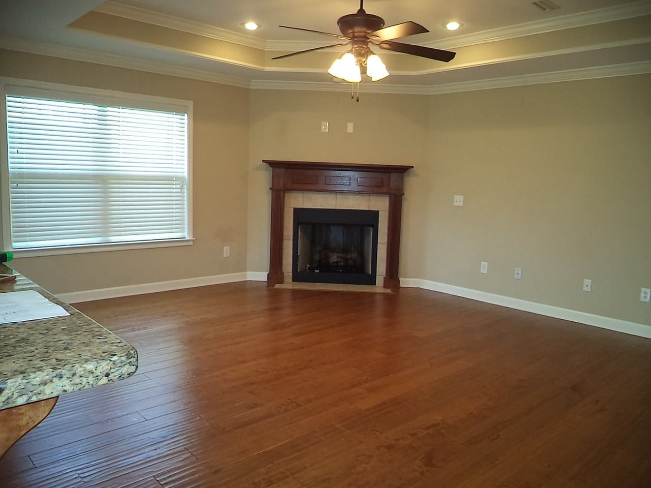 101 Avalon Ln - Photo 6 of 27