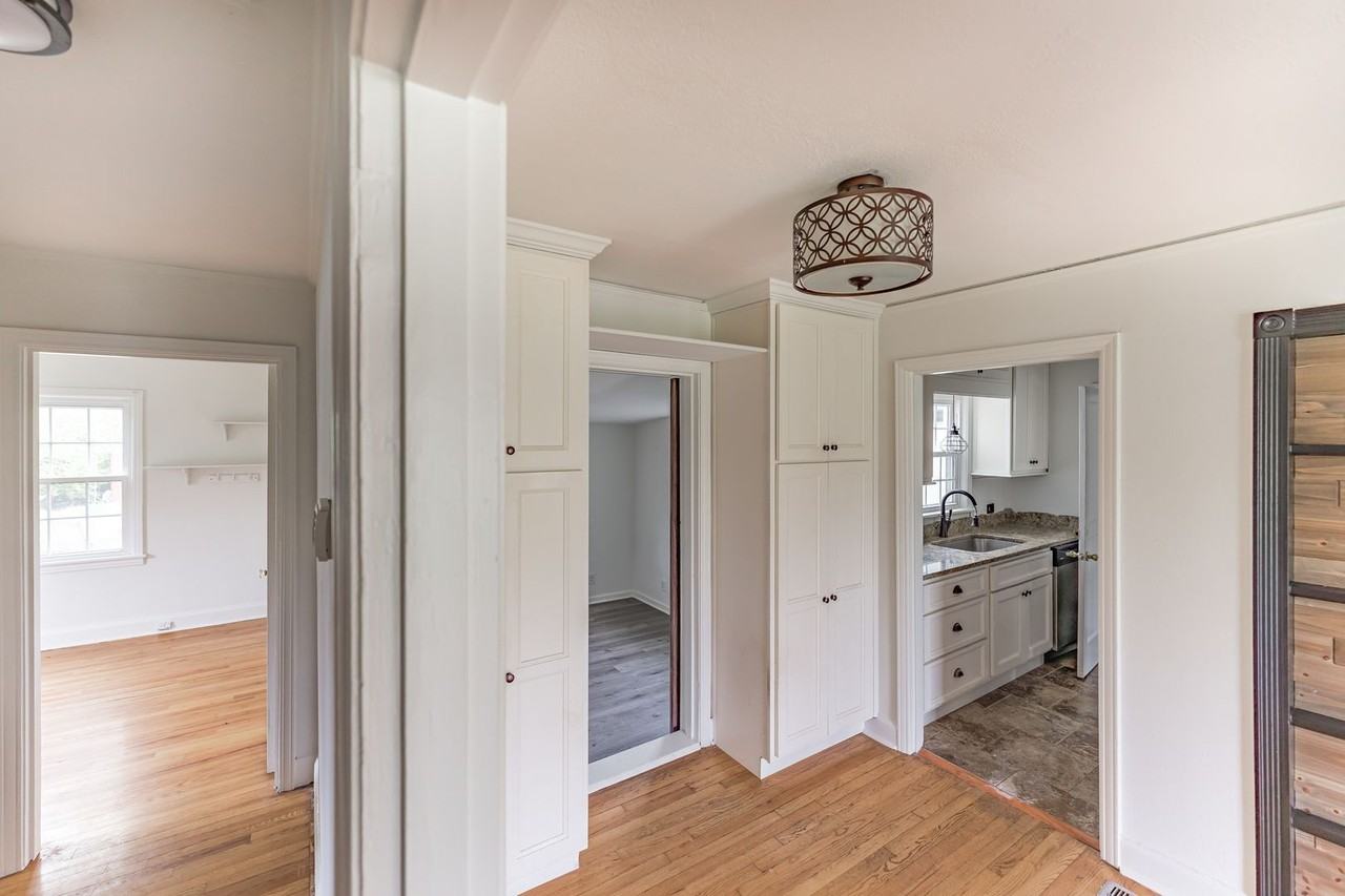 1314 Marlboro Ave - Photo 3 of 21