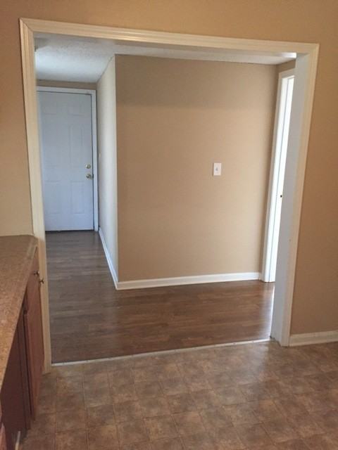 994 Poplar St - Photo 2 of 6