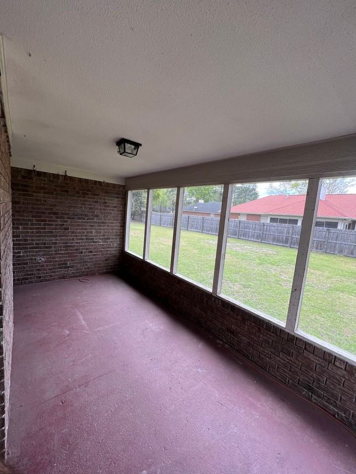 526 Maxwelton Cir - Photo 7 of 18