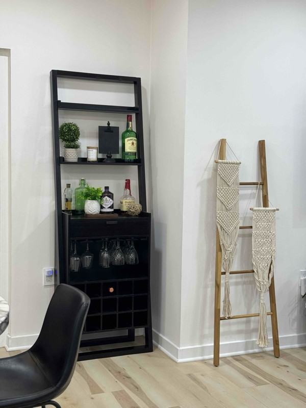 3707 Grant Place Northeast - Photo 4 of 11