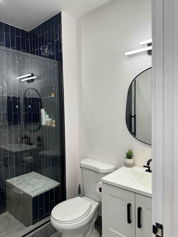 3707 Grant Place Northeast - Photo 6 of 11