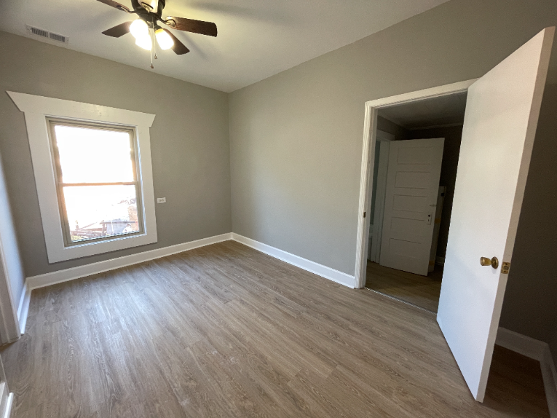 214 Treymore Ave Nw - Photo 6 of 9