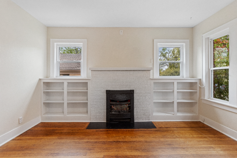 315 E 1st St - Photo 7 of 28