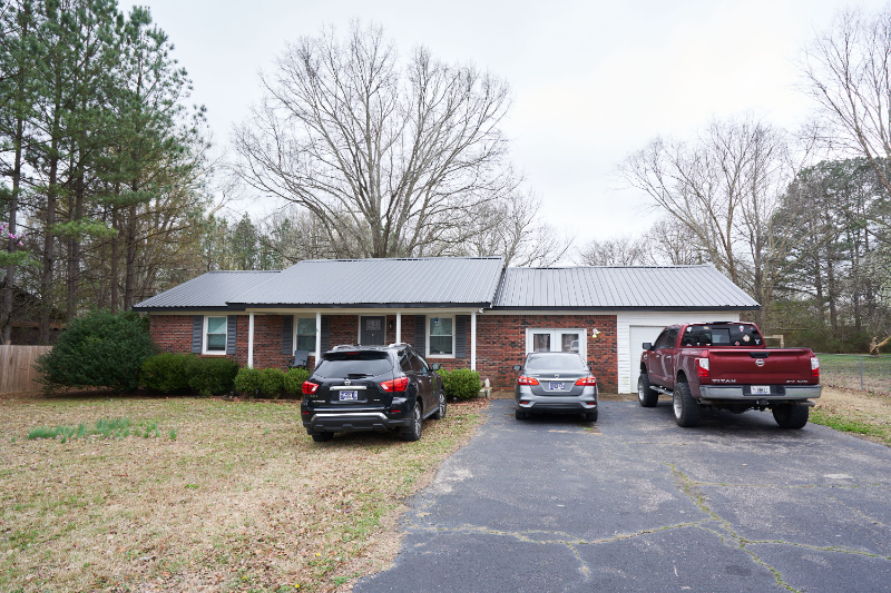 96 Vine St - Photo 2 of 16