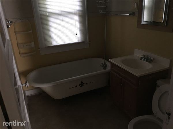 5956 Beechwood Ave - Photo 2 of 4