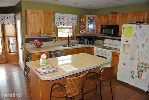 4617 Vance Rd - Photo 2 of 10