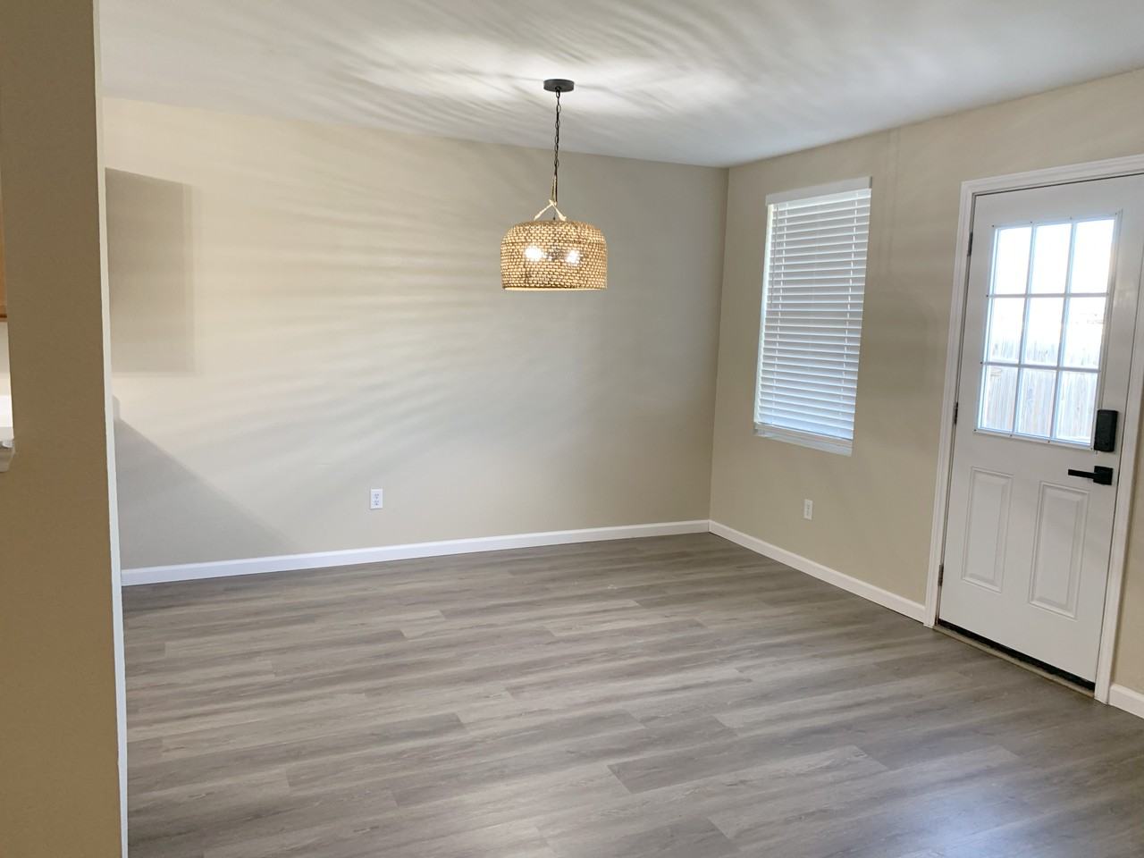 3014 Lake Terrace Dr #NA - Photo 5 of 14