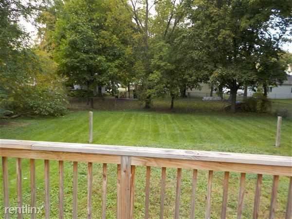 303 N Cherry St - Photo 3 of 26