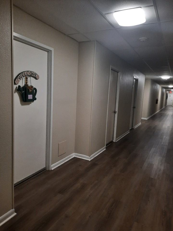 7400 Sun Island Dr S #107