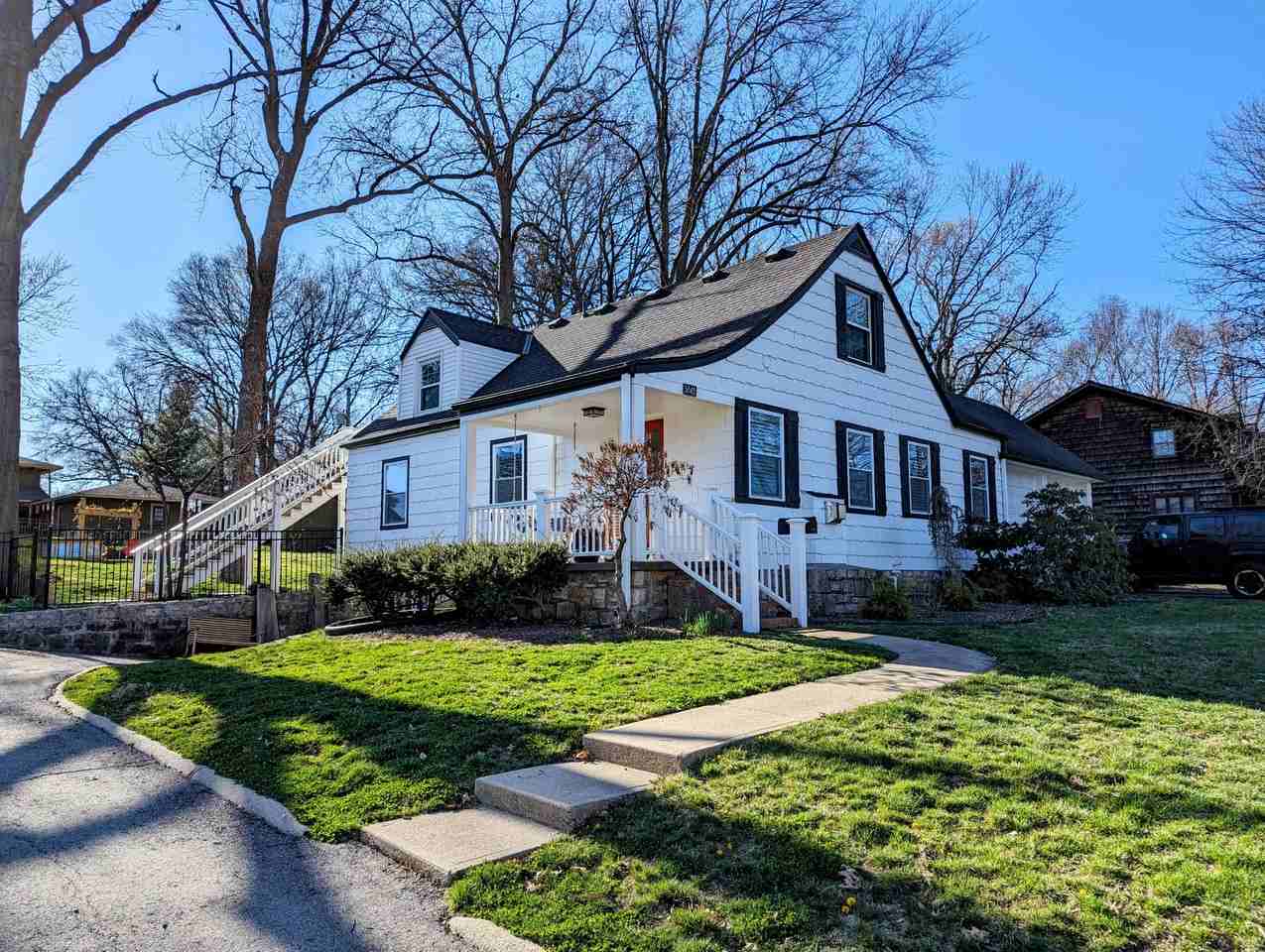 5042 Wells Dr #NA - Photo 3 of 26