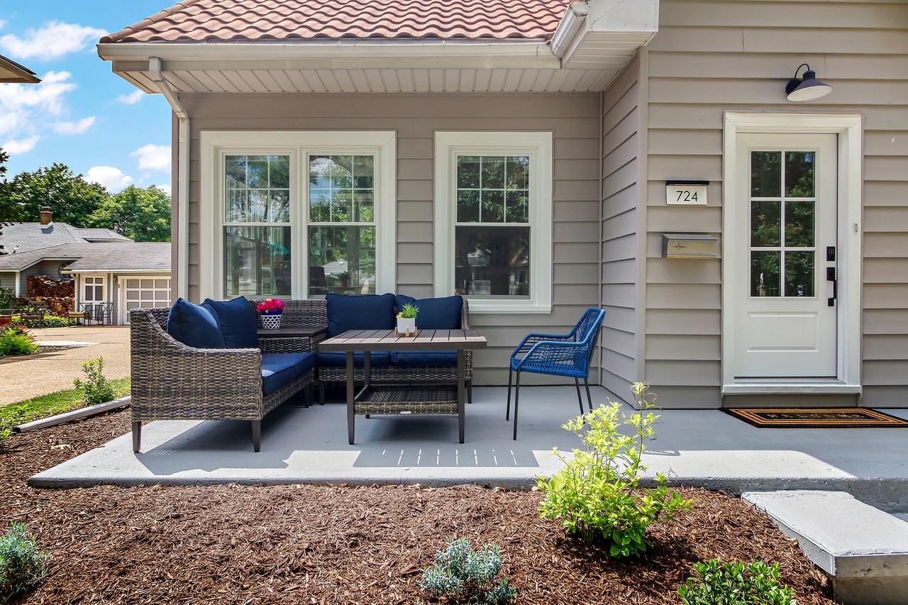 724 Warner Avenue #NA - Photo 3 of 33