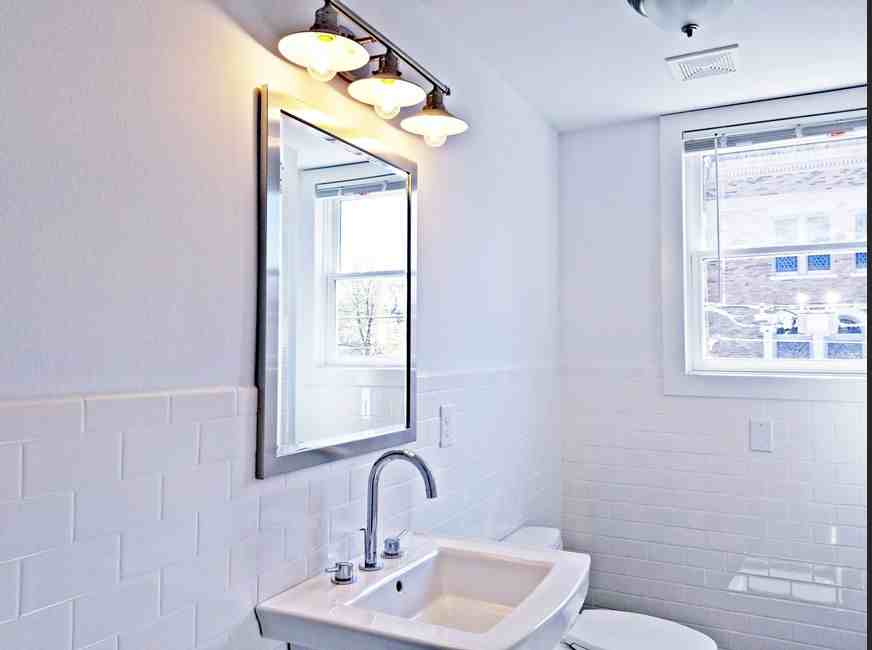 4300 Junius St #B - Photo 3 of 7