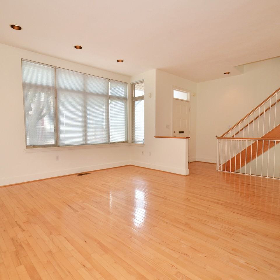 249 Carron St #NA - Photo 2 of 11