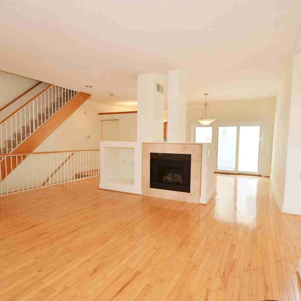 249 Carron St #NA - Photo 3 of 11