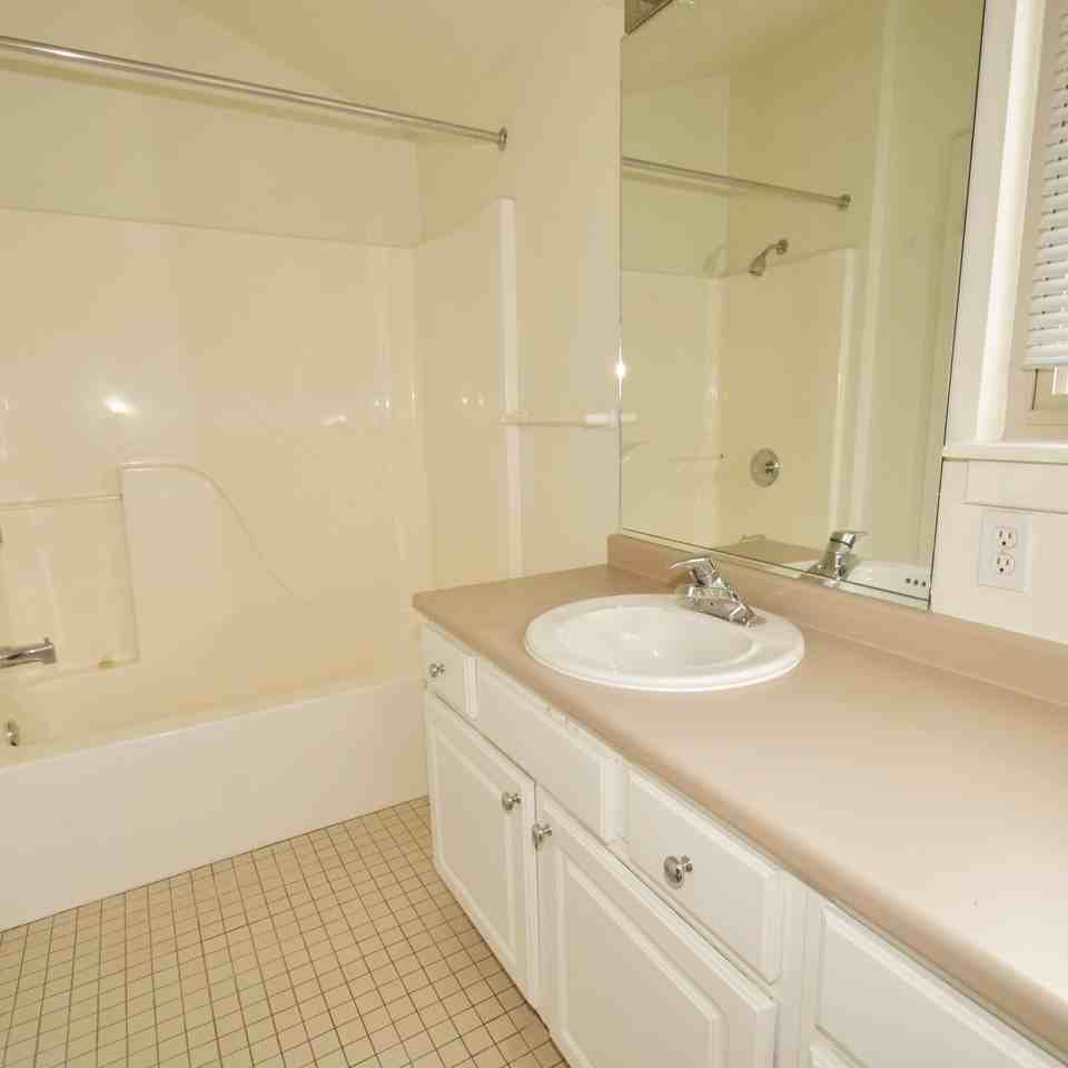 249 Carron St #NA - Photo 6 of 11