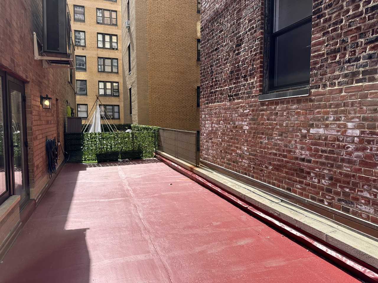 E 55th St, New York, NY 10022 1 Bedroom Apartment for 5,350/month Zumper