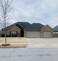 2407 Sw Worthington Ave #1 - Photo 1 of 1