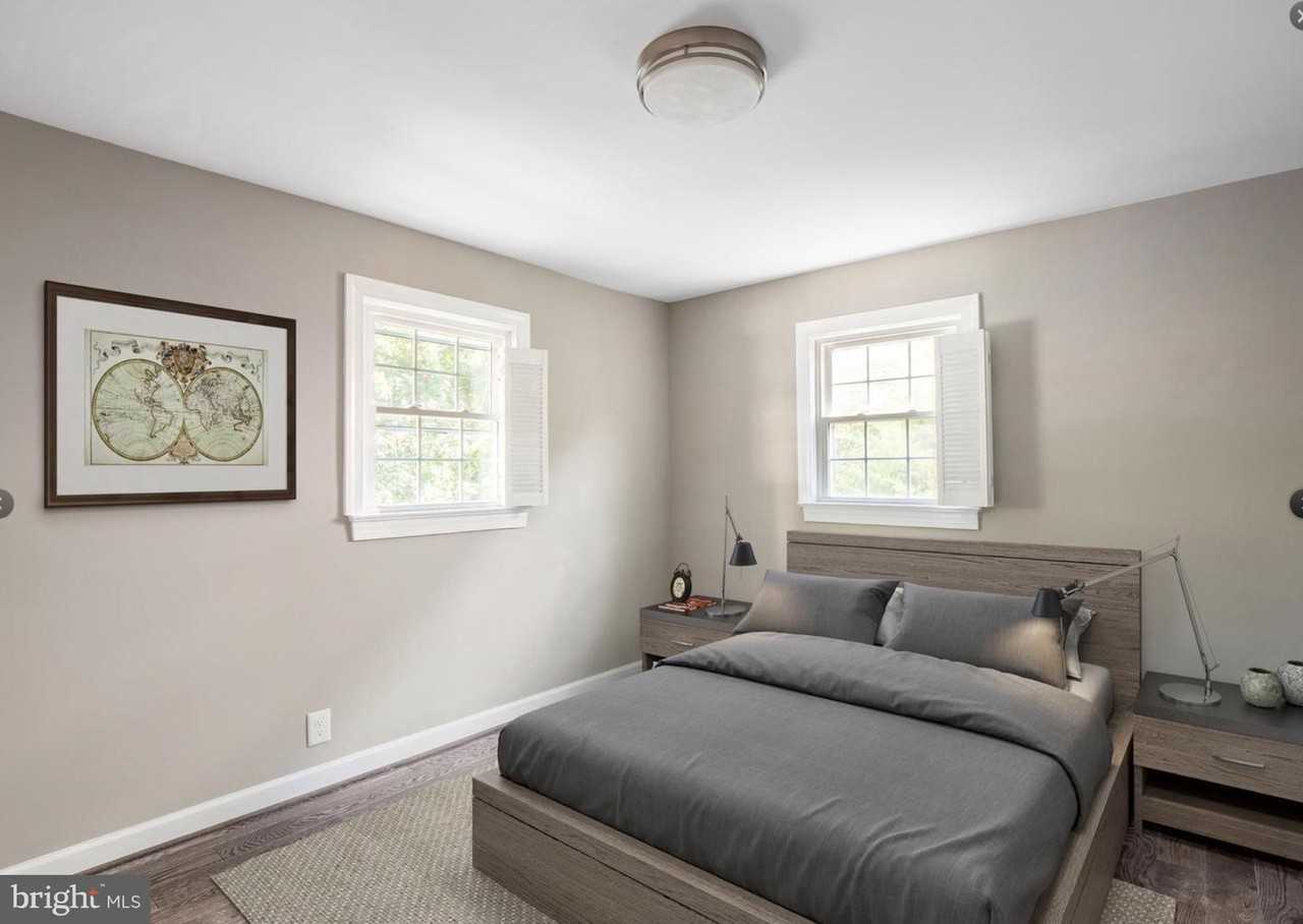 2617 E Maple St #1 - Photo 4 of 20