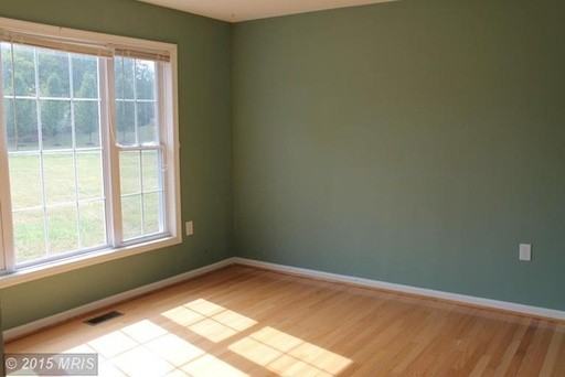 58 Mason Ln - Photo 3 of 7