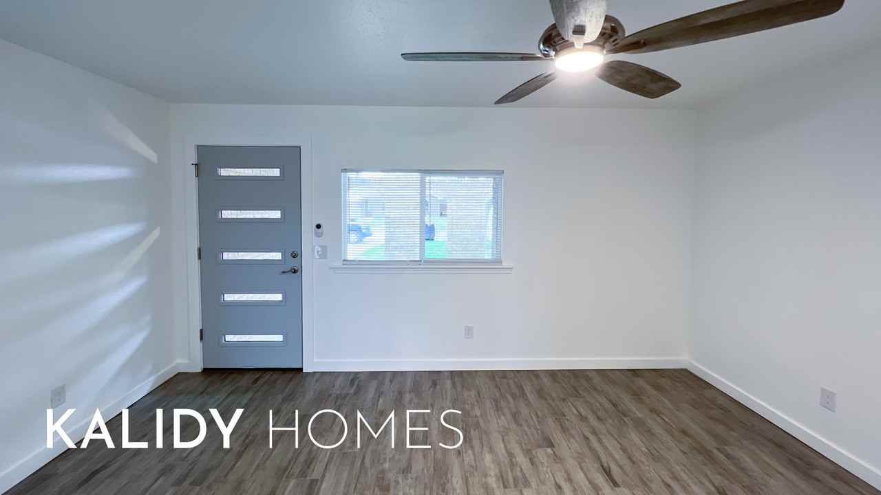 2808 Sw 88th St #1 - Photo 4 of 36