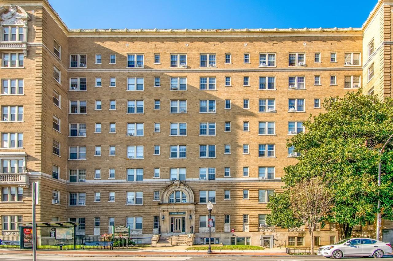 Wyman Towers - Photo 6 of 33