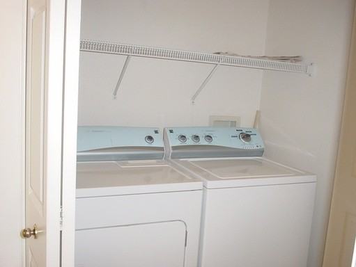 604 Crescent Terrace - Photo 3 of 13