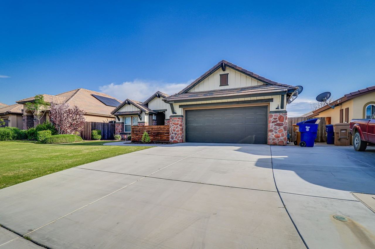 9203 Wolf River Ave - Photo 2 of 25