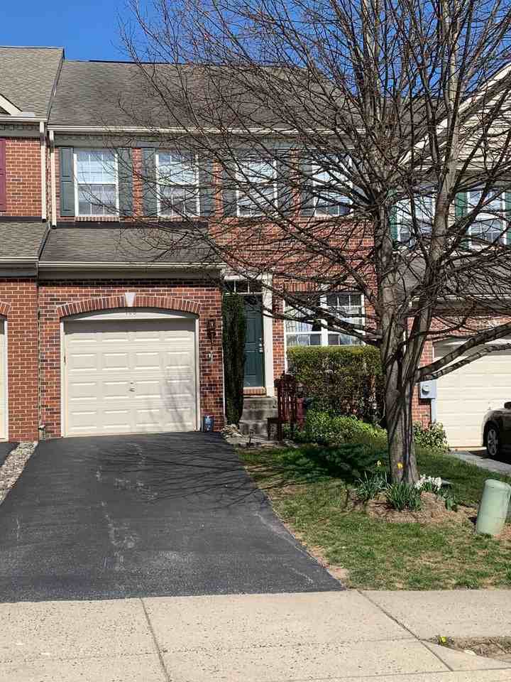 108 Penns Manor Dr - Photo 2 of 19