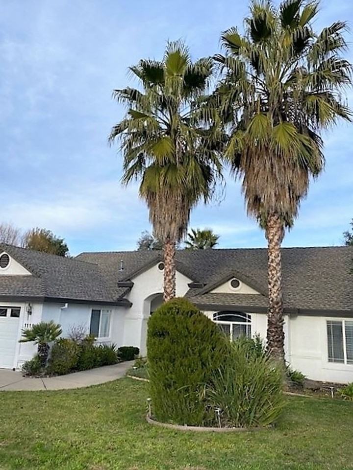 1119 River Ridge Dr - Photo 2 of 16