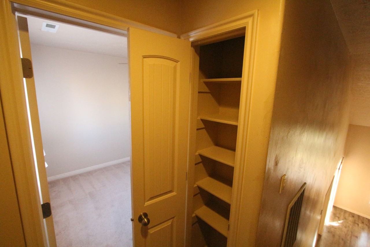 6219 W 135 N #22 - Photo 4 of 29