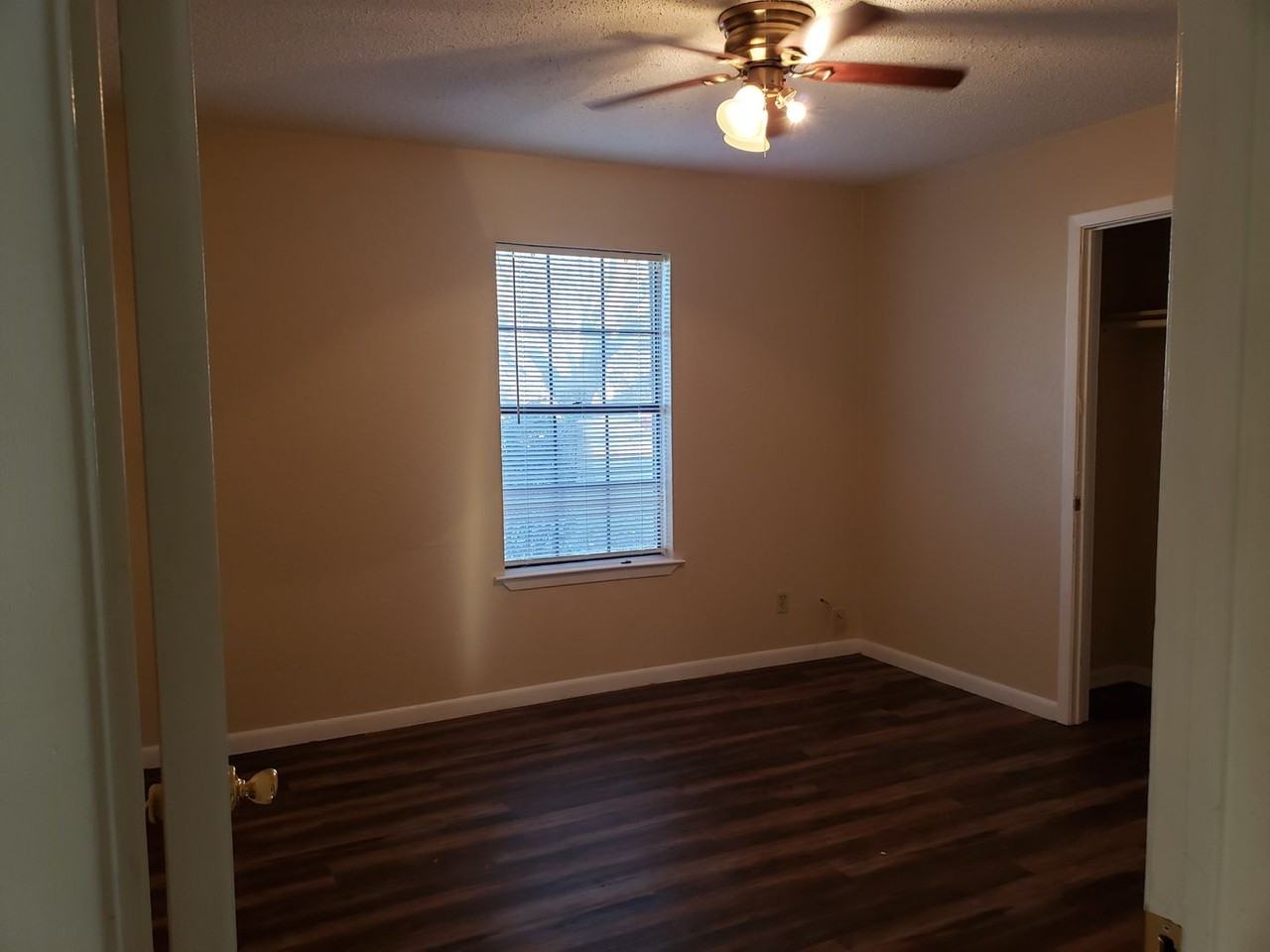 2675 40th St Se - Photo 5 of 12