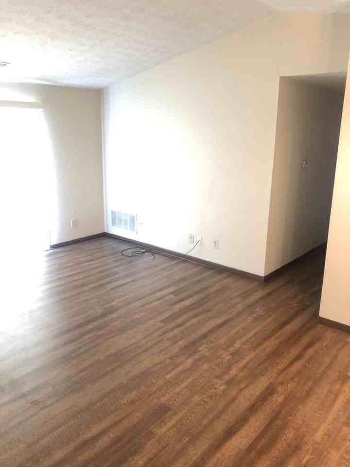 3974 Yearling Ct #10 - Photo 4 of 14