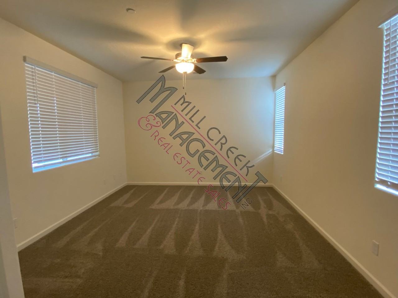 344 W Kimball Ave - Photo 6 of 18