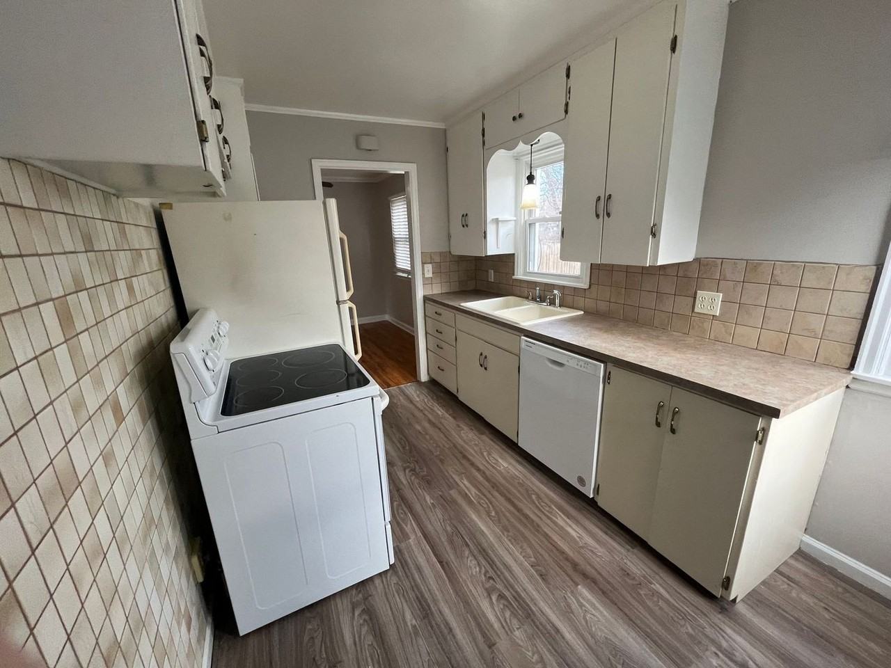 2718 Wyoming St - Photo 5 of 20