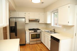 396 Wynridge Ln - Photo 1 of 1