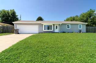 613 Plaza Dr - Photo 1 of 1