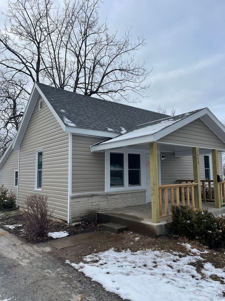 2455 N Broadway Ave - Photo 7 of 21