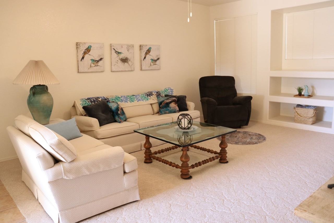 3036 Softwind Dr - Photo 5 of 21
