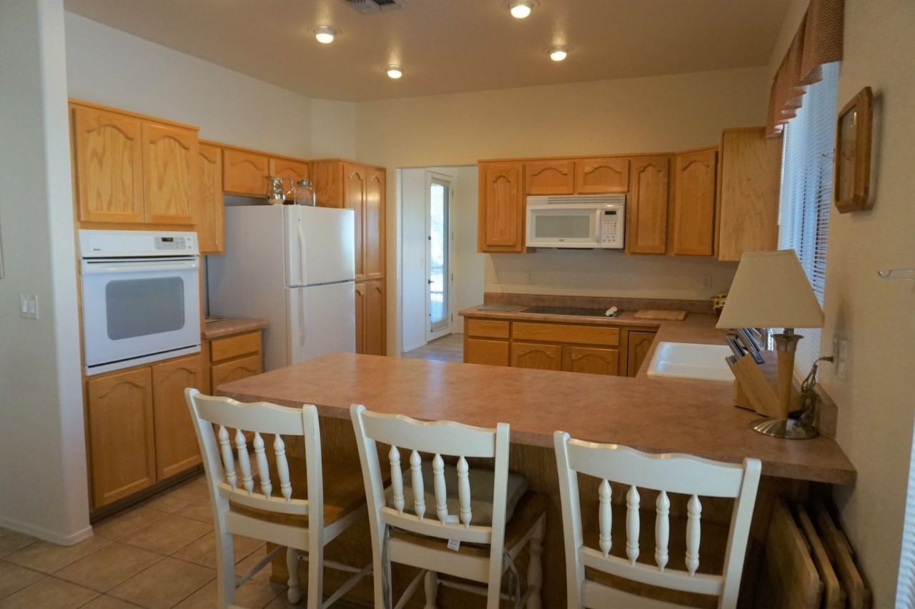 3036 Softwind Dr - Photo 6 of 21