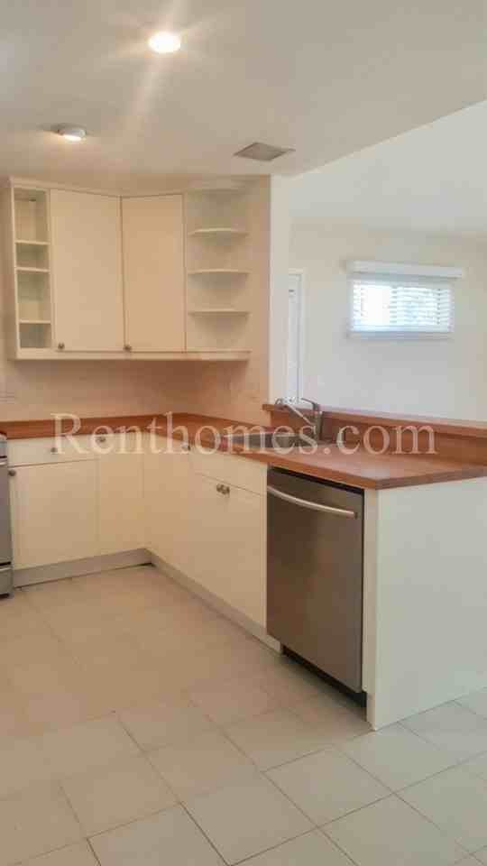 10019 Knight Dr - Photo 6 of 19