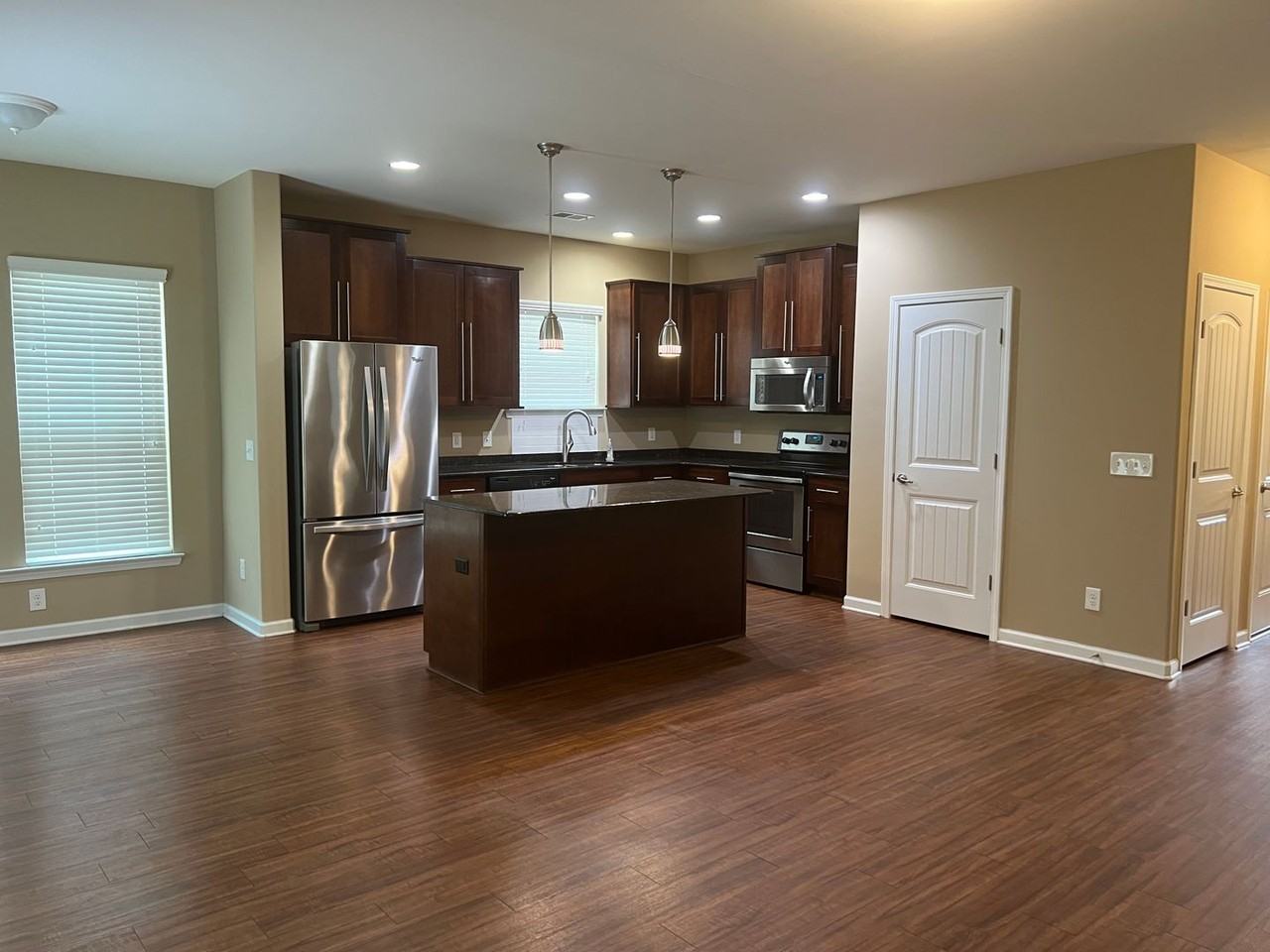 14 Starshine Circle - Photo 2 of 50