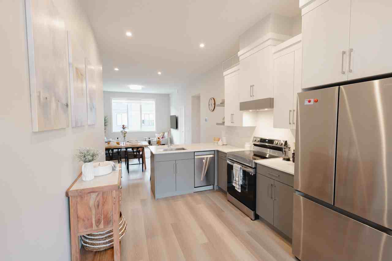 Parkstone - Photo 3 of 14