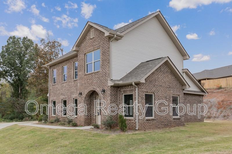 202 Condah Ct - Photo 5 of 47