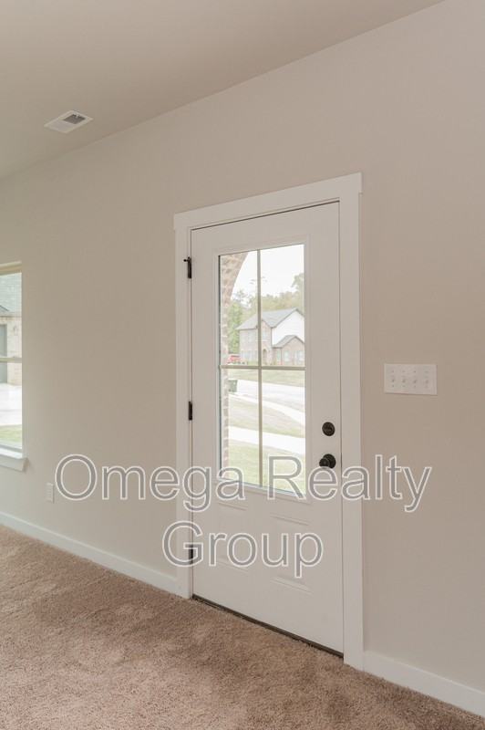 202 Condah Ct - Photo 7 of 47
