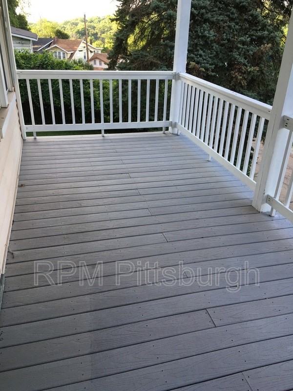 2244 Lehigh St - Photo 3 of 20