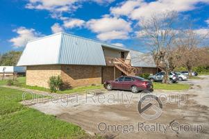 featured image of 3380 Mcgehee Rd #F